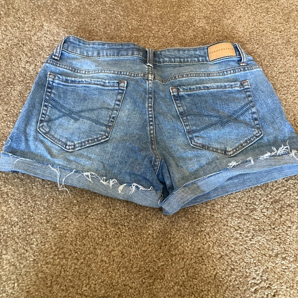 Aeropostale jean shorts - Picture 2 of 4